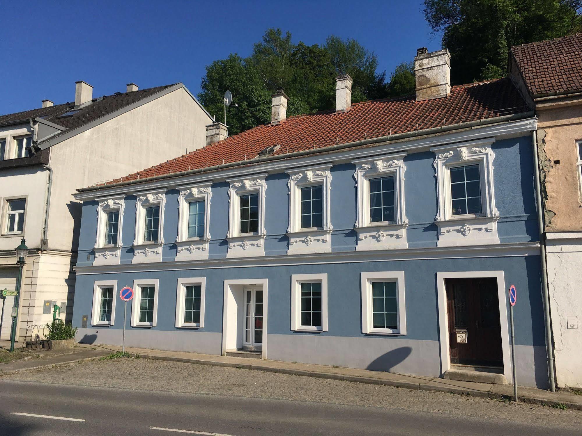 Alte Post Greifenstein Apartment Exterior photo